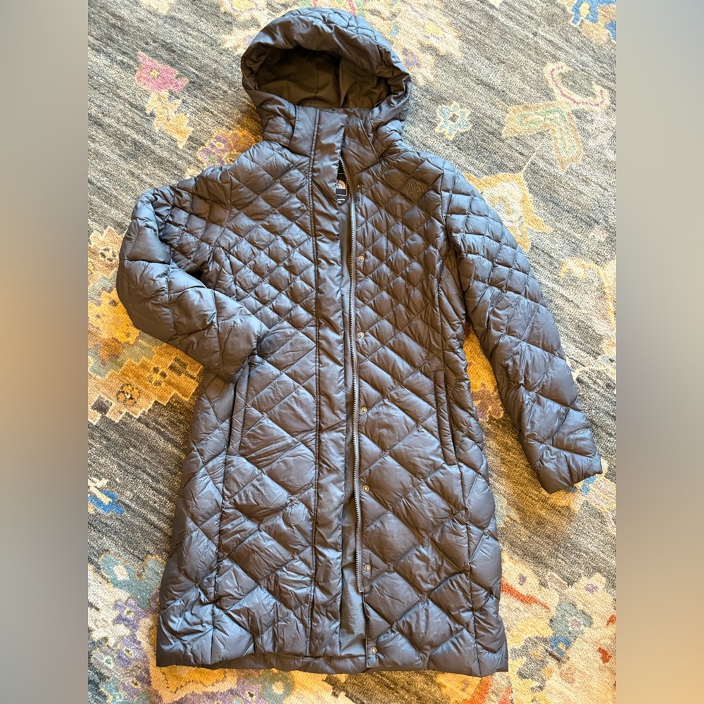 The North Face thermoball graphite Women's Jacket medium